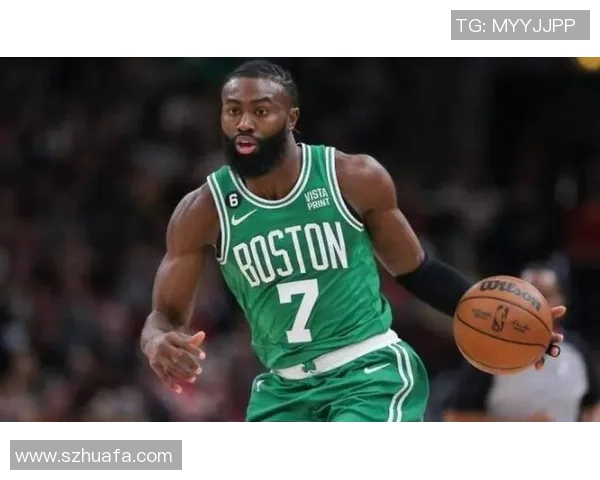 杰伦布朗:从新星到领袖的篮球之路与未来展望