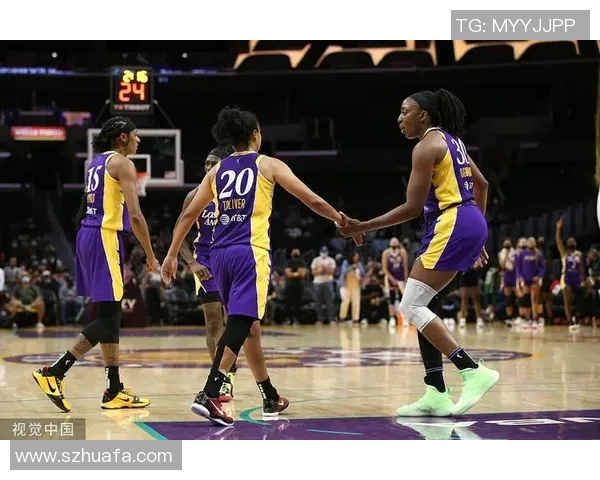 河床与亚特兰大竞技的对决分析及比赛前瞻探讨